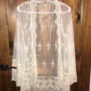 American Eagle Kimono